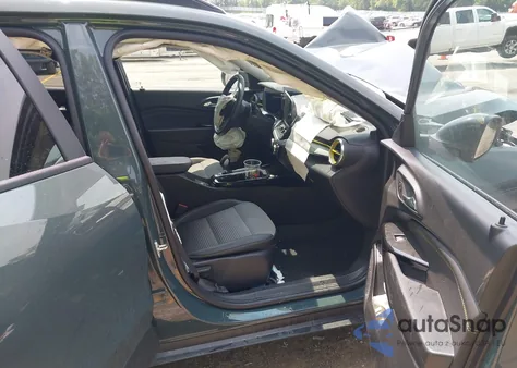 2025 Chevrolet Trax Fwd Lt z USA, uszkodzony, nr VIN KL77LHEP3SC056815